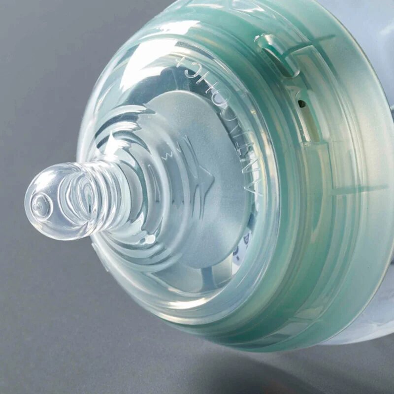 Tommee Tippee Advanced Anti-Colic etetőcumi Medium Flow 3m+ 2 db