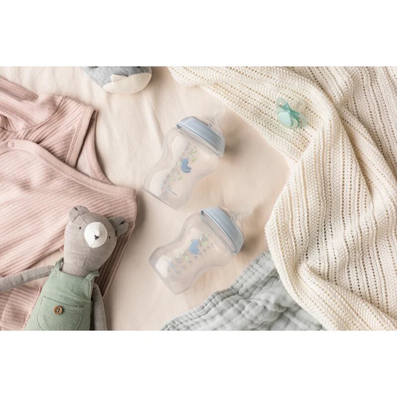 Tommee Tippee Natural Start Anti-Colic antikólikás cumisüveg önfertőtlenítő Slow Flow 0m+ 1 db
