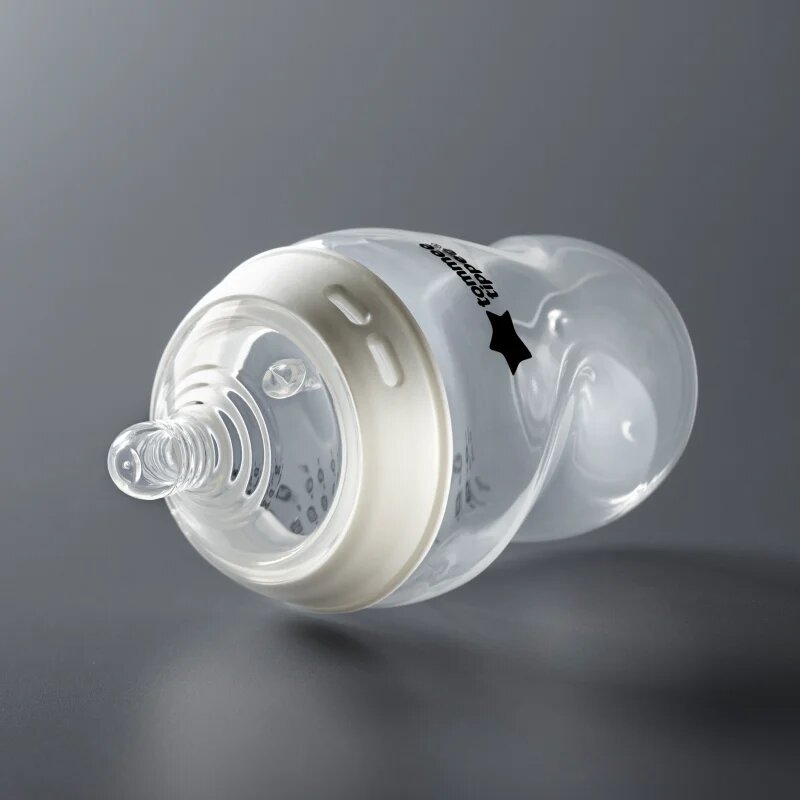 Tommee Tippee Natural Start Anti-Colic önsterilizáló cumisüveg Medium Flow 3 m+ 2x340 ml
