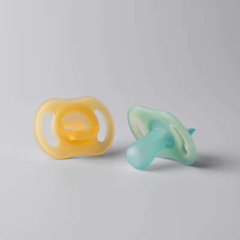 Tommee Tippee Ultra Light Night cumi Orange/ Green 0-6m 2 db