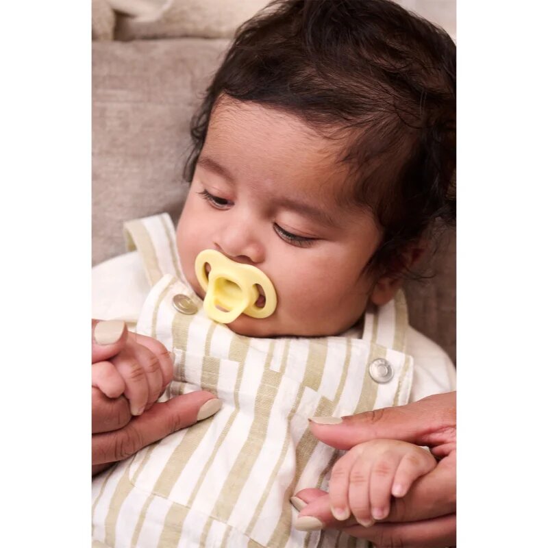 Tommee Tippee Ultra Light Stay Put 0-6 m cumi Boy 4 db