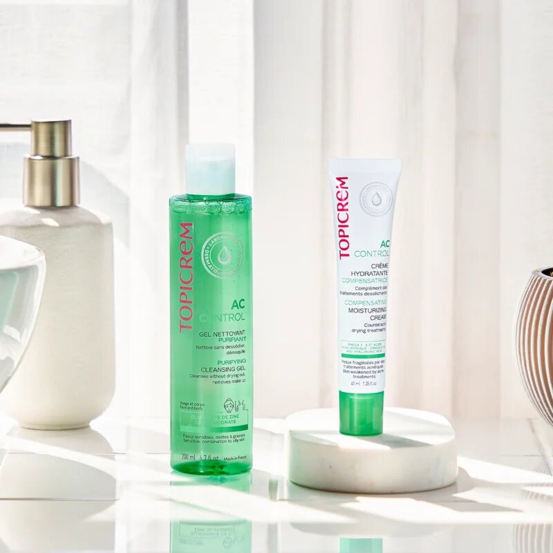 Topicrem AC Purifying Cleansing Gel mélyen tisztító gél zsíros és érzékeny bőrre 200 ml