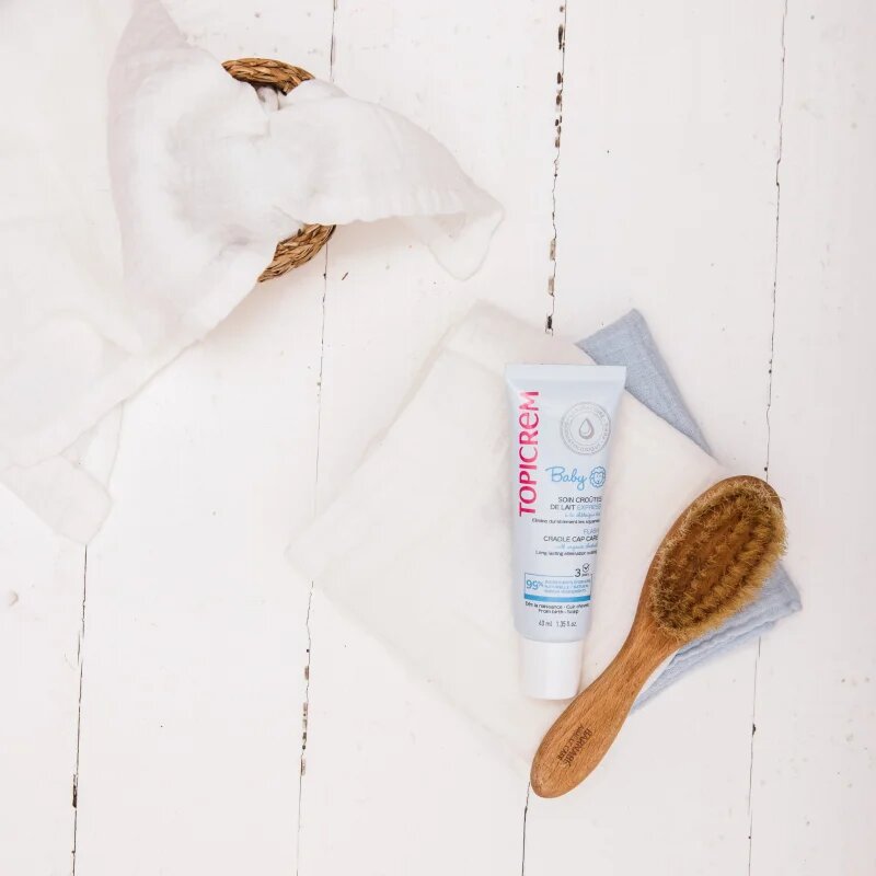 Topicrem BABY Cradle Cap Care gél koszmóra gyermekeknek születéstől kezdődően 40 ml