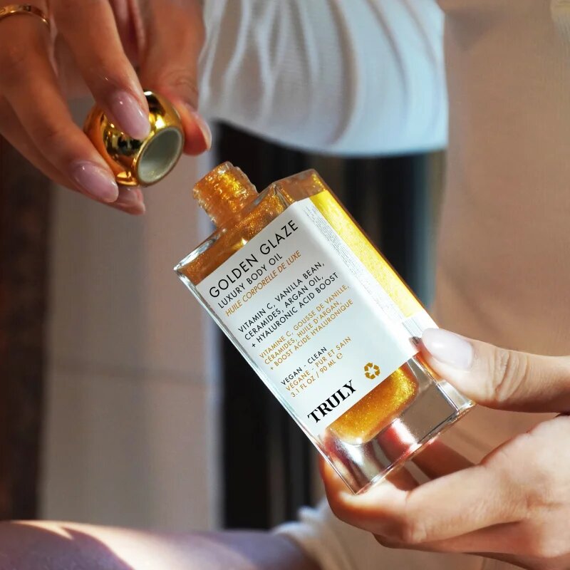 Truly Golden Glaze hidratáló testápoló olaj élénkítő hatással 90 ml