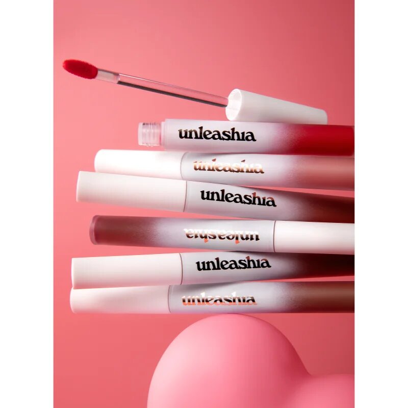 Unleashia Hug Velvet Tint ajakszínező a hosszan tartó hatásért árnyalat No.6 Our 4.5 g