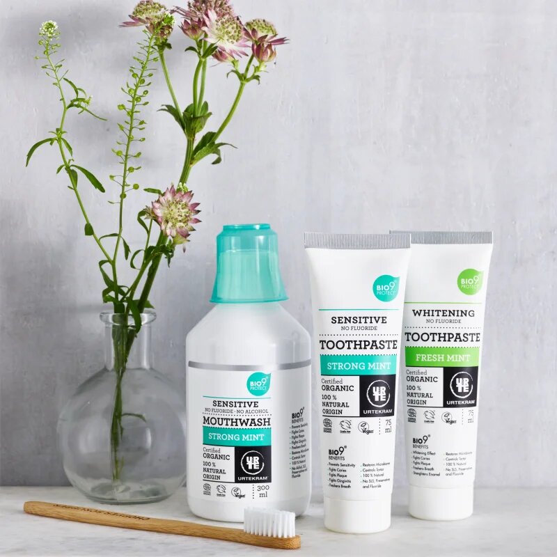 Urtekram Fresh Mint fehérítő fogkrém fluoridmentes 75 ml
