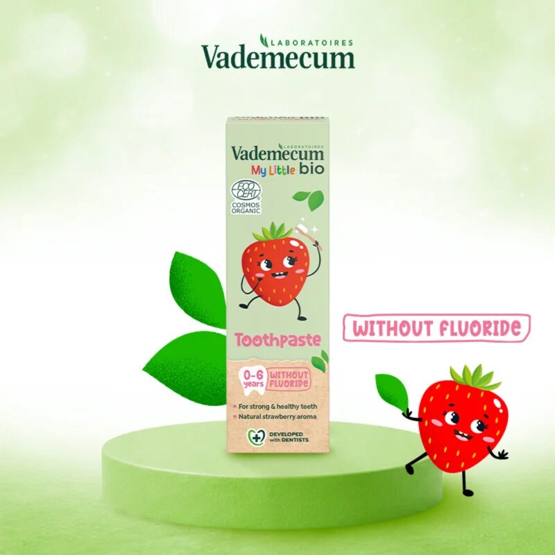 Vademecum BIO Strawberry fogkrém gyermekeknek fluoridmentes eper 50 ml
