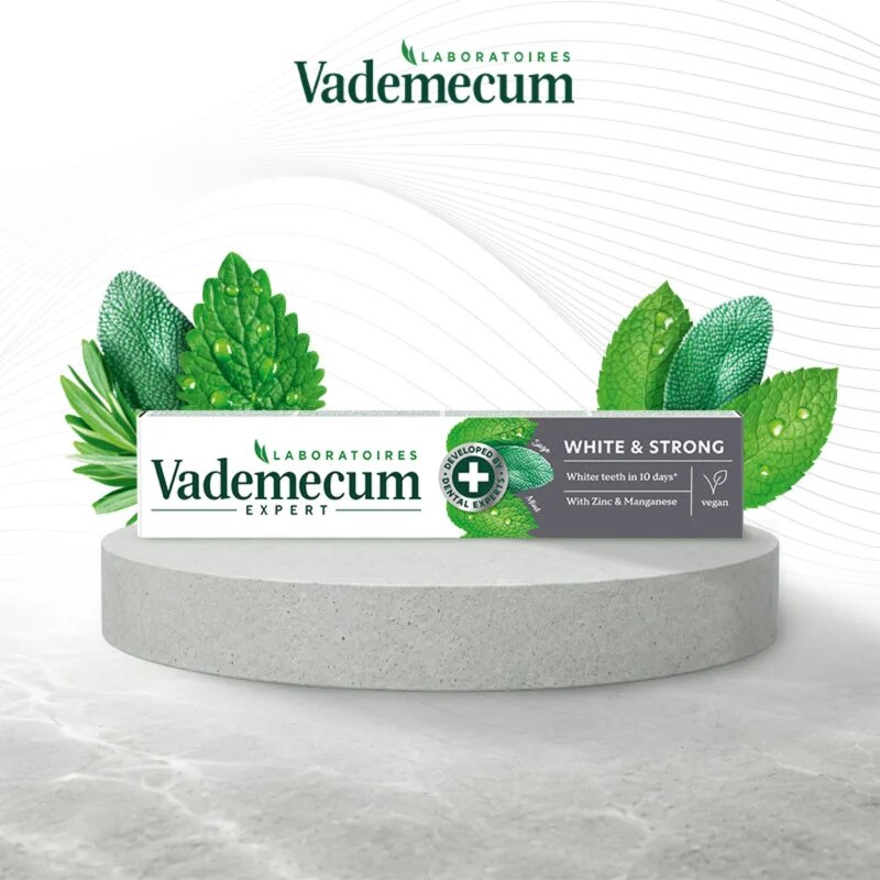 Vademecum Expert White & Strong fehérítő fogkrém fogzománc erősítésére 75 ml