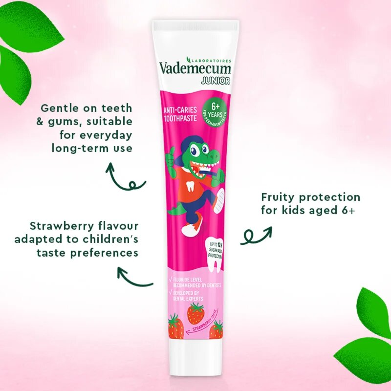 Vademecum Junior Fresh Strawberry fogkrém gyermekeknek 6+ év 75 ml