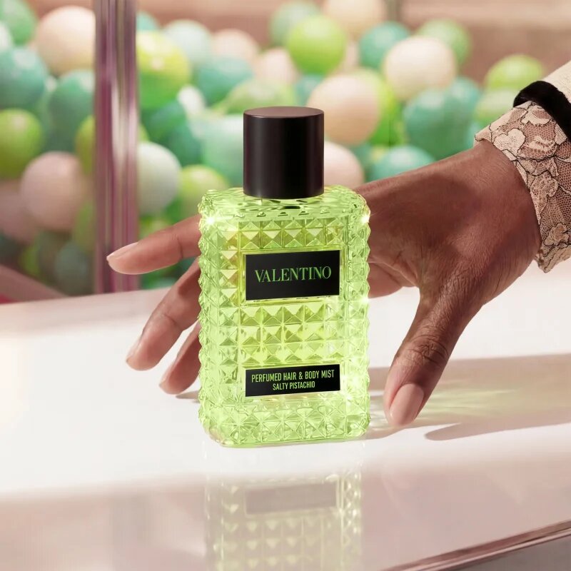 Valentino Born In Roma Hair & Body Mist Salty Pistachio permet haj és test hölgyeknek 100 ml