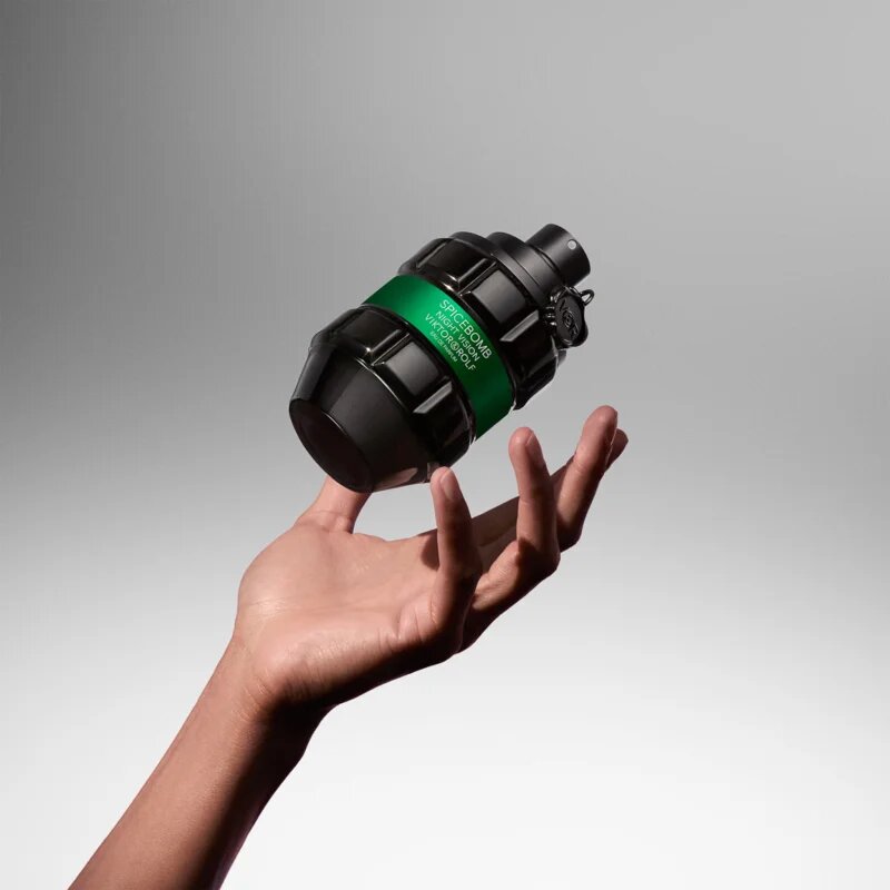 Viktor & Rolf Spicebomb Night Vision Eau de Parfum uraknak 90 ml