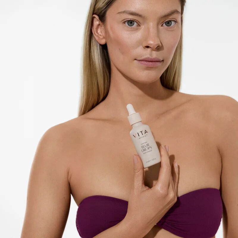 Vita Liberata Everyday Blur Drops® alapozó testre árnyalat Medium 47 ml