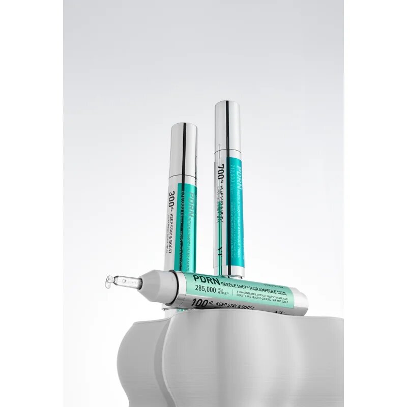 VT Cosmetics PDRN Reedle Shot Hair Ampoule 300 szérum a fejbőrre a haj növekedéséért és megerősítéséért a hajtövektől kezdve 15 ml