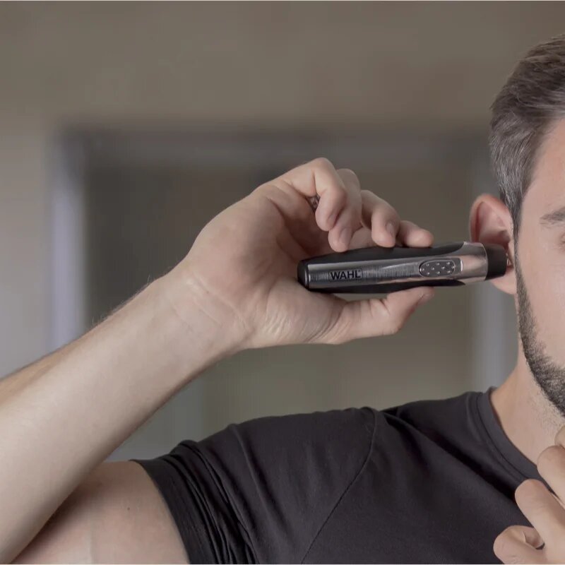 Wahl Deluxe Travel Kit szőrnyírő szett szakállra és testre utazásra