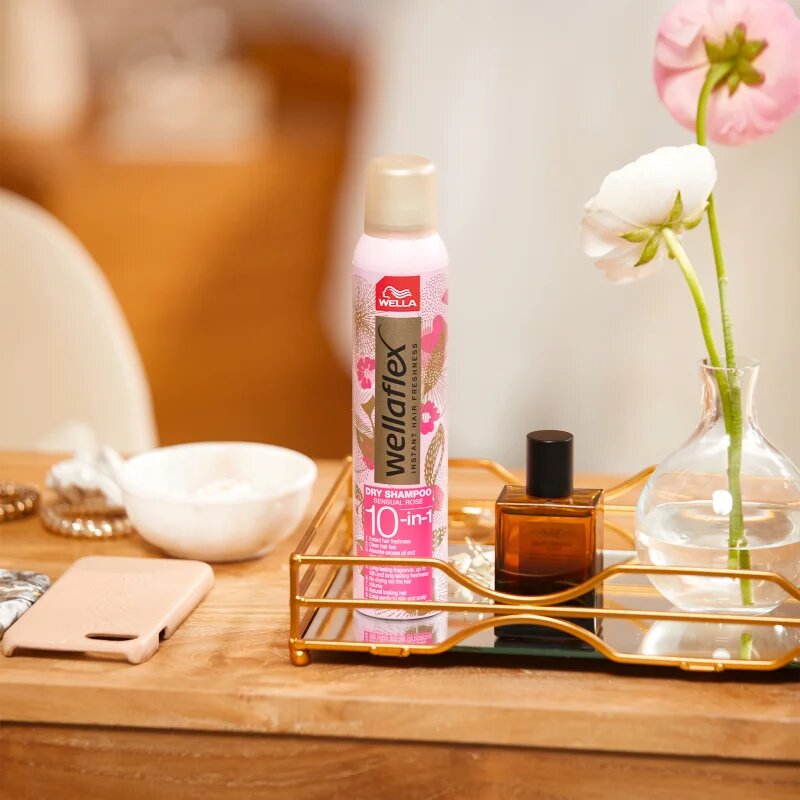 Wella flex Sensual Rose száraz sampon gyengéd virágos illattal 180 ml