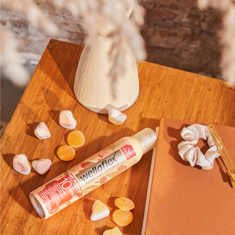 Wella flex Sweet Sensation száraz sampon gyengéd virágos illattal 180 ml