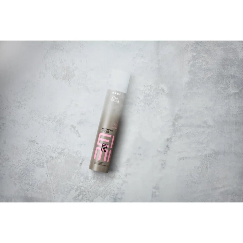 Wella Professionals Eimi Mistify Me Strong hajlakk erős fixálással 500 ml