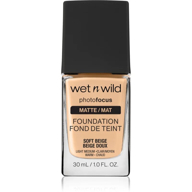 Wet n Wild PhotoFocus mattító folyékony alapozó árnyalat Soft Beige 30 ml