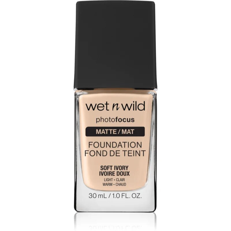Wet n Wild PhotoFocus mattító folyékony alapozó árnyalat Soft Ivory 30 ml