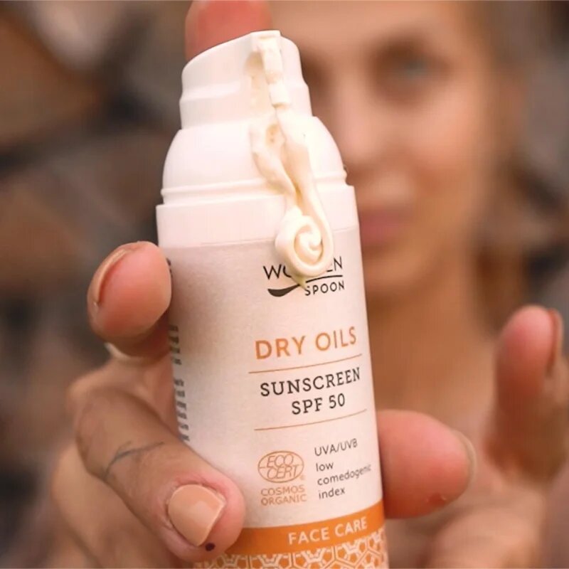 WoodenSpoon Dry Oils Sunscreen SPF 50 napozó krém SPF 50 50 ml