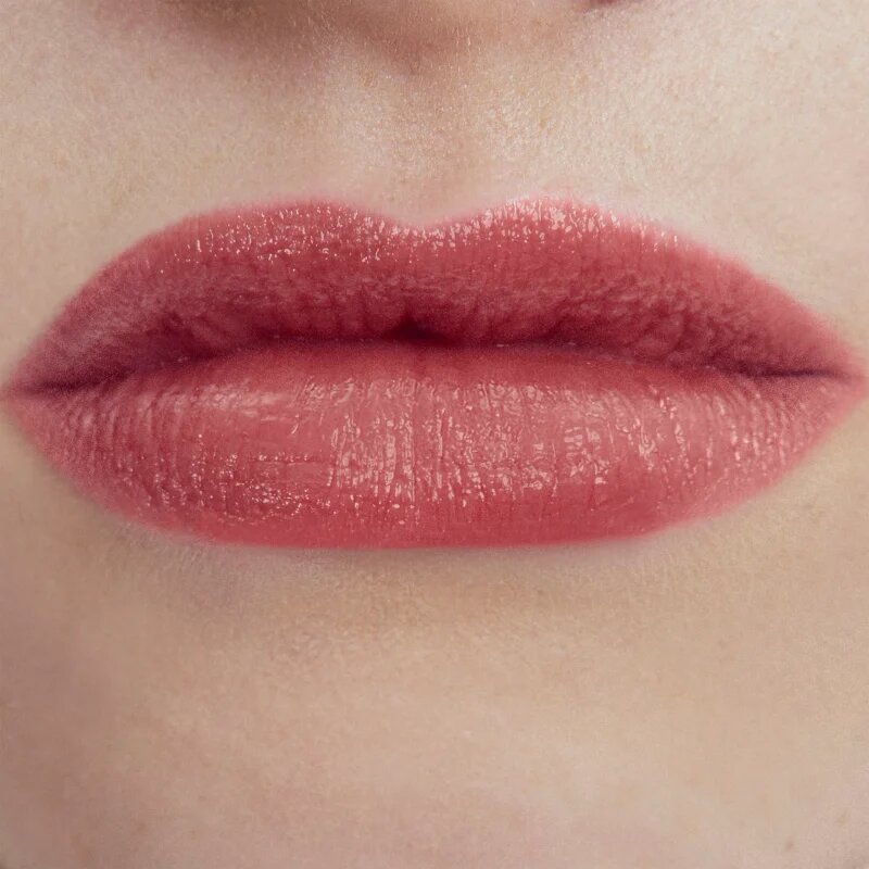 Yves Saint Laurent Loveshine Candy Glow tonizáló ajakbalzsam 5B Nude Crush 3.1 g