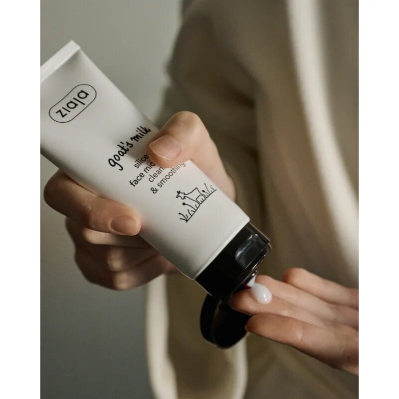 Ziaja Goat's Milk arctisztító peeling 75 ml
