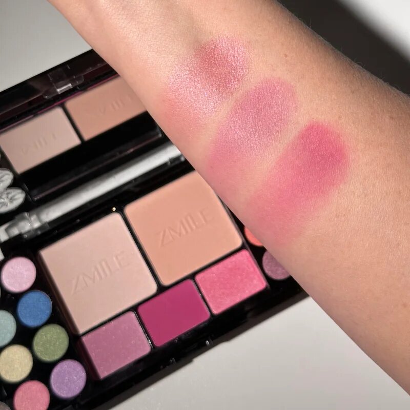 ZMILE COSMETICS Diamonds Make-up Set alapozószett