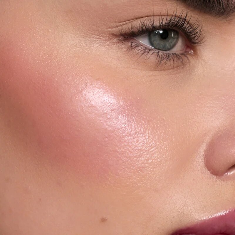 ZOEVA Velvet Love Liquid Highlighting Blush folyékony arcpirosító az élénk bőrért árnyalat Pink Nectar 13 ml
