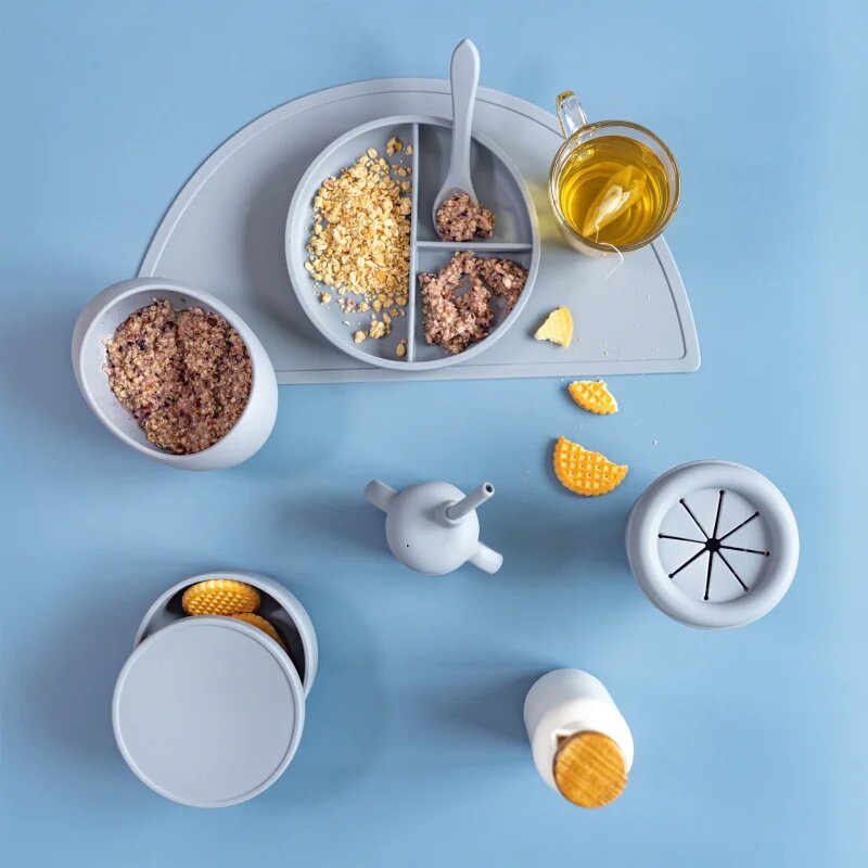 Zopa Silicone Divided Plate osztott tányér tapadókoronggal Dove Grey 1 db